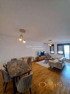 Izdavanje stanova Vracar-Trosoban stan sa garazom,novogradnja