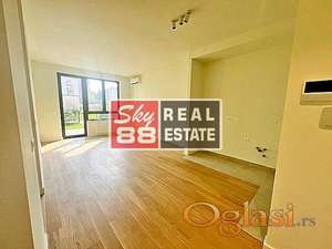 3,0 BW Sensa , luksuzan , perfektan stan sa bastom ID#2446