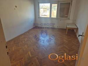 Spratna kuća u Šidu 157m2