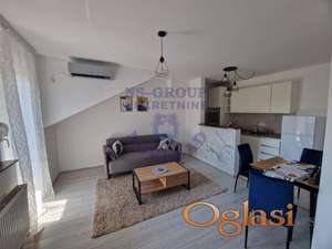 Dvoiposoban stan na 5 minuta od samog centra grada!