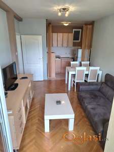 Stan,NOVI SAD,CARA DUŠANA,kv: 36, € 350, ID: 9101939