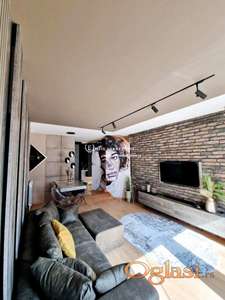 Izdavanje stanova Novi Beograd Blok 65 -Dvosoban lux stan, garaza