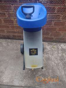 Sečka za grane Einhell 2400 W