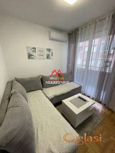 Bulevar Oslobođenja - 30m2 - jednoiposoban stan