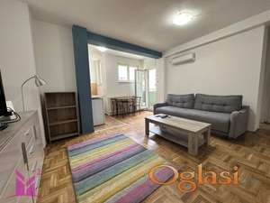 * Novi Sad - Bulevar Oslobođenja * PET FRIENDLY