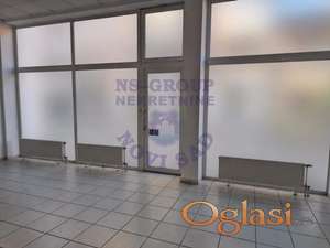 U ponudi je prazan poslovni lokal površine 42 m², smešten u Centru
