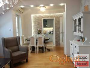 NOVO NASELJE, 79m2, Trosoban-DUPLEX!