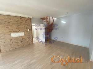 Dvoiposoban stan na Grbavici 68m2