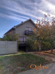 PRODAJE SE KOMPLETNA NEKRETNINA U TEMERINU – IDEALNA ZA ŽIVOT I POSLOVANJE!