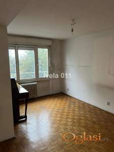 Uknjižen 3.0 Stan - Novi Merkator ID#4023