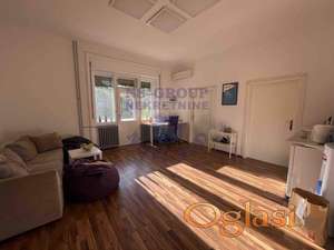 Troiposoban stan na Keju 131m2