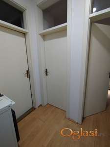 Izuzetan stan na još izuzetnijoj lokaciji