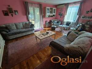 Izuzetno kvalitetna spratna kuća!