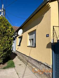 Kuća na prodaju u Bačkom Jarku! Sve informacije na 0694317955