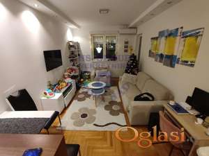 Dvosoban stan na Novom Naselju,40m2