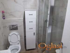 izdajem namešten stan kod Kluza