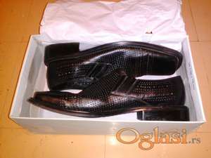 Cipele kožne muške broj 44 NOVE