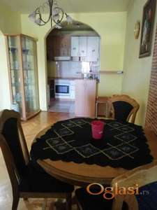 Jednoiposoban namesten stan