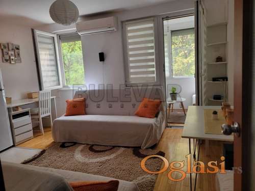 Izdaje se jednosoban stan na Paliluli, 25m2