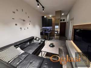 Kraljev Park ! Kompletno namešten !