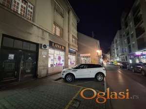 Lokal u Železničkoj u Novom Sadu
