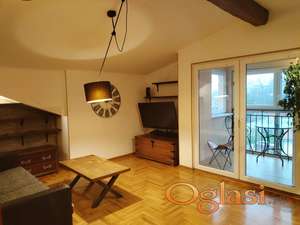 Dvosoban stan sa garažnim mestom