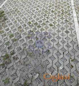 Prodaje se parking mesto na Grbavici 13m2