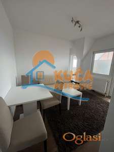 Izdaje se dvosoban stan kod Roda cenra, 45m2