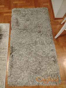 Prodajem tepih stazu vrlo malo korišćena