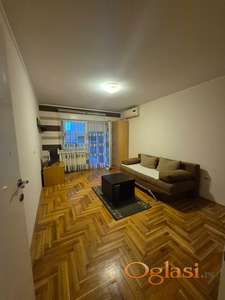 Odlican stan na Grbavici/Liman 4