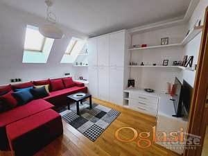 NOVI SAD - CENTAR - 44m2 - 600 evra