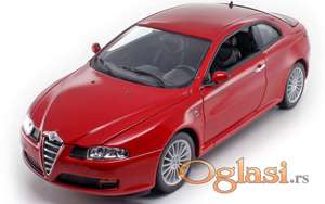 Metalni autić - Alfa Romeo GT