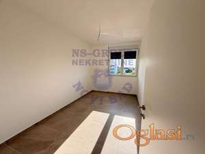 Prodaje se izuzetan trosoban stan površine 70m2 na atraktivnoj lokaciji na Adicama.