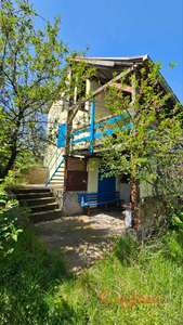 Vikendica na prodaju-Devojački Bunar