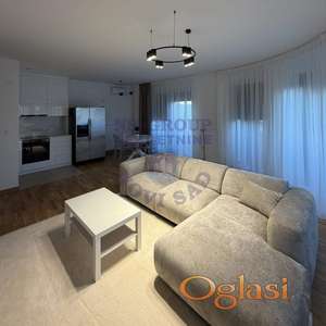 Izdaje se LUX trosoban stan površine od 82m2 u Petrovaradinu.