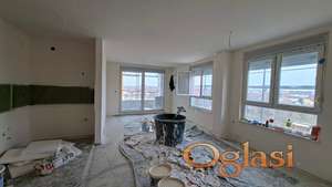 Ekluzivna prodaja. Raz Invest. Četvorosoban stan izgradnja Adice.