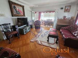 Petoiposoban porodičan stan na Grbavici!