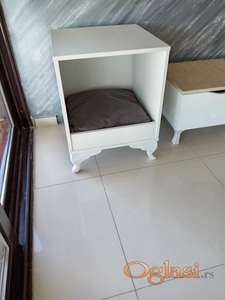 kućica za kuce i mace