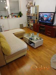 IZDAJEM 1,5 namešten stan