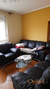 Kuća u Velikoj Moštanici na 70ari placa ID#4979