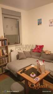 Izdaje se jednoiposoban stan kod Doma Zdravlja, 30m2