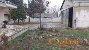 561345-Građevinski plac na prodaju u Novom Sadu, naselje Salajka