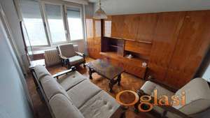 Odlicna nekretnina na Bulevaru Oslobodjenja !