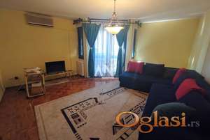 Stari grad, Botanička bašta, Bulevar despota Stefana, komforan 4.0-soban stan ID#20089