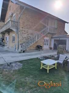 Prodaja 2 kuće na Klisi