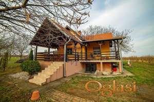 Odlicna kuca na Banstolu 45m2