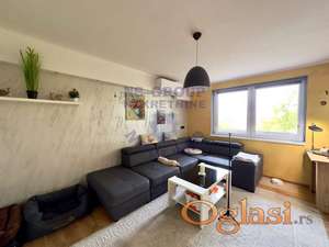 Dvosoban namešten, Petrovaradin