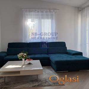 Odlicna kuca u Petrovaradinu, 83m2