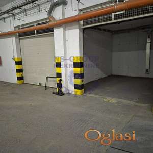 Na TOP lokaciji, višenamenska garaža!