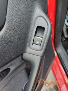 Golf 6 prekidaci prozora Originalni delovi  Moguca ugradnja delova  Alfa Romeo 147-156-166-159-GT-MiTo-Giulietta Fiat bravo 2 - croma -grande punto -multipla 2 -punto 3 -stilo-idea Freemont Panda 3 500L 500 Lancia ypsilon-delta-musa-lybra Volkswagen Golf 6  Ukoliko zelite da porucite Posaljite poruku preko sms poruke ili pozovite na telefon 0616115961